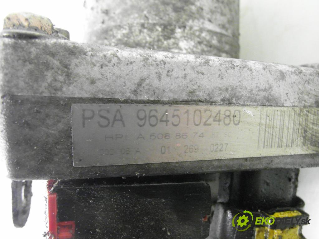 PEUGEOT 307 SW (3H) KOMBI 2005 66,00 2.0 HDI 90 - RHY (DW10TD) 1997,00 Pumpa servočerpadlo 9645102480 ; 113087F