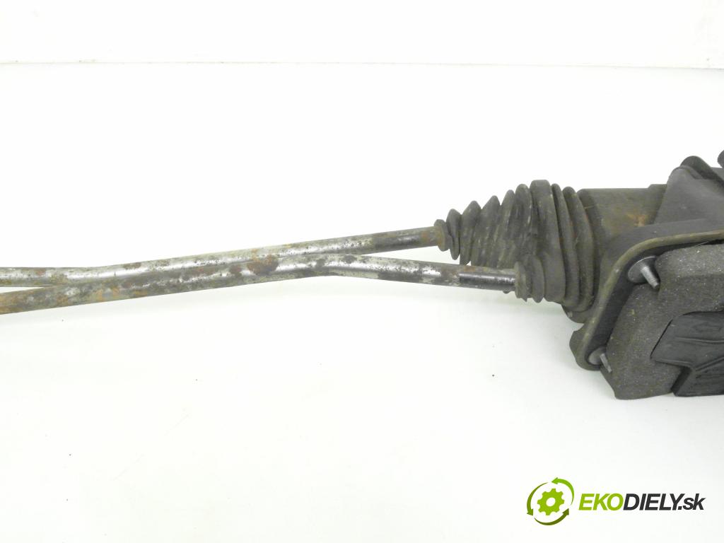 AUDI A6 (4F2, C6) SEDAN 2005 125,00 2.0 TFSI - BPJ 1984,00 ZVEDÁK: 4F0711406 ; 8E0711025
