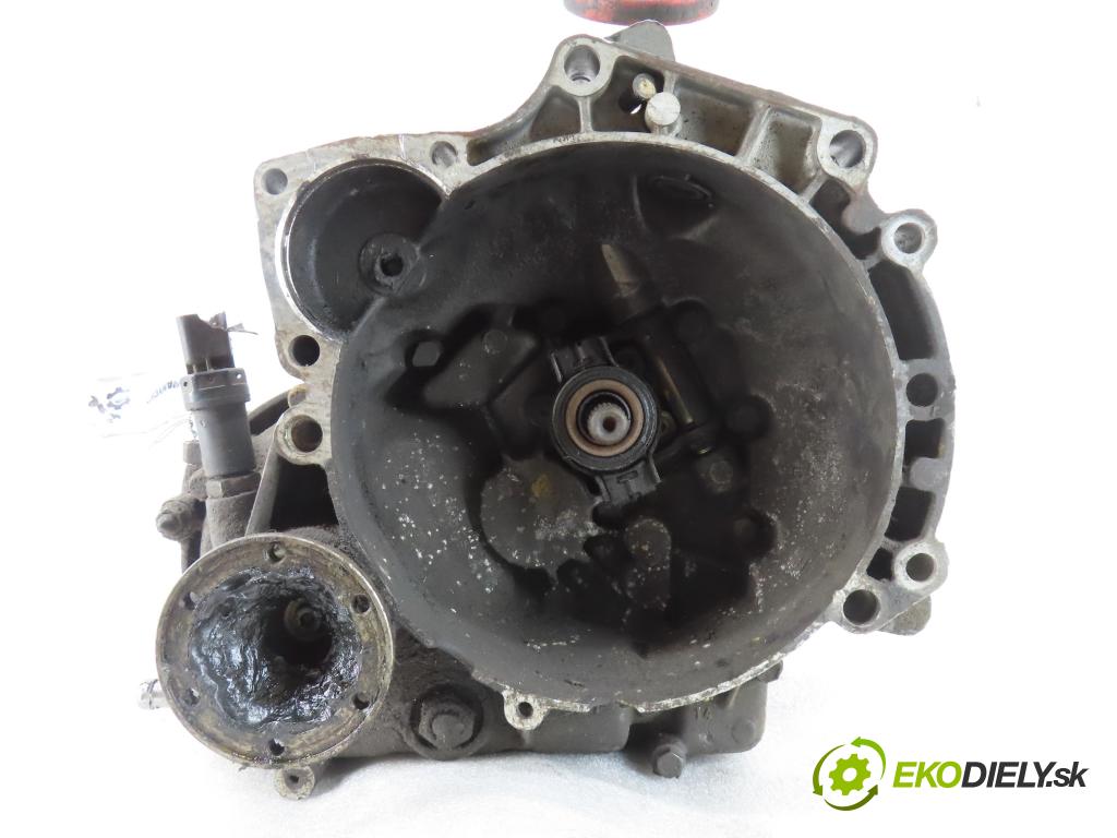 SEAT CORDOBA (6K2) SEDAN 1999 44,00 1.4 - AKK 1390,00 Prevodovka MANUALNA DCJ