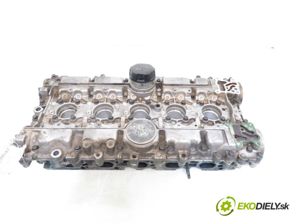 VOLVO S60 I (384) SEDAN 2004 154,00 2.5 T - B 5254 T2 2521,00 hlava 1001761