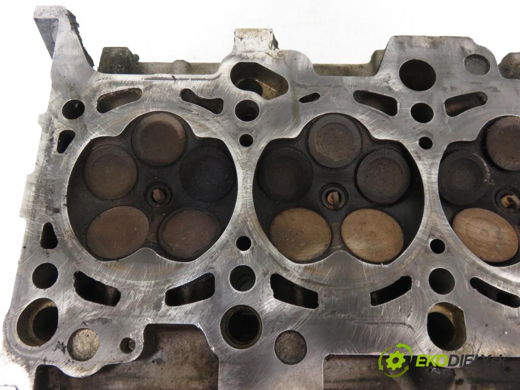 AUDI A3 (8L1) HB 1998 92,00 1.8 - AGN 1781,00 hlava 058103373D
