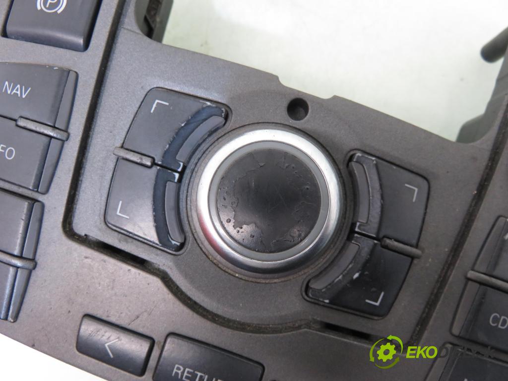 AUDI A6 (4F2, C6) SEDAN 2005 125,00 2.0 TFSI - BPJ 1984,00 Panel ovládania IDRIVE 4F1919610Q ; 4F1927225