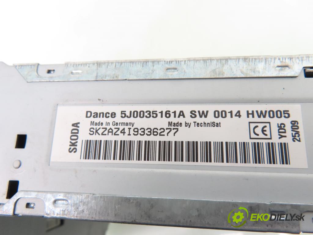 SKODA FABIA II Combi (545) KOMBI 2009 59,00 1.4 TDI - BNV 1422,00 RADIO CD 5J0035161A