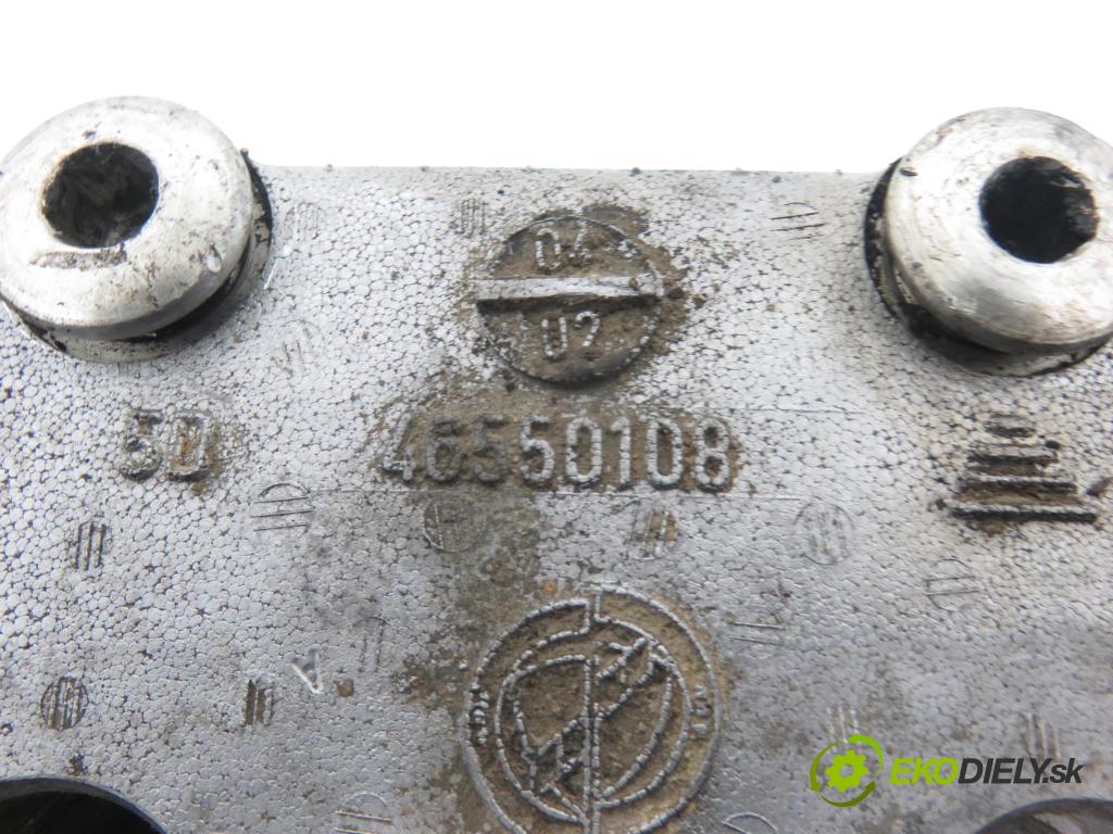 FIAT PUNTO (188_) HB 2002 59,00 1.2 16V 80 - 188 A5.000 1242,00 Kryt Ventilov 46550108