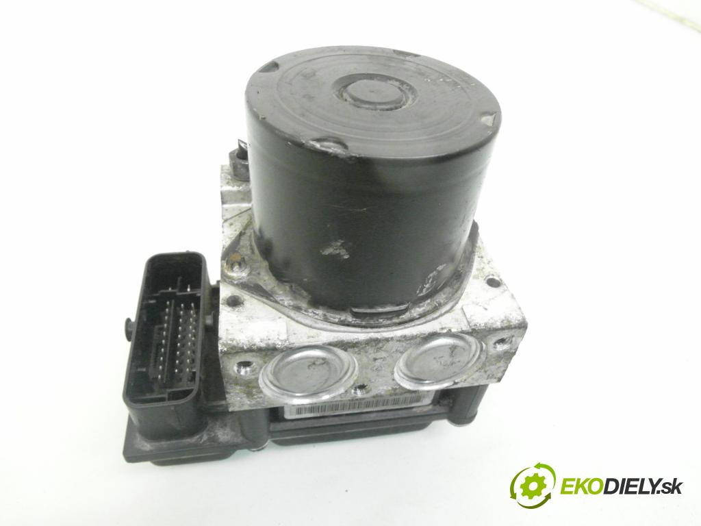 SKODA FABIA II Combi (545) KOMBI 2009 59,00 1.4 TDI - BNV 1422,00 Pumpa ABS 0265800816 ; 0265232276 ; 6R0614117F (Pumpa ABS)
