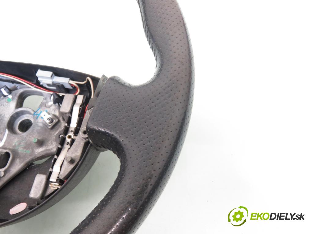 RENAULT MEGANE II (BM0/1_, CM0/1_) HB 2003 72,00 1.4 16V (BM0B, CM0B) - K4J 730 1390,00 Volant 8200106306G ; 8200282593B (Volant)