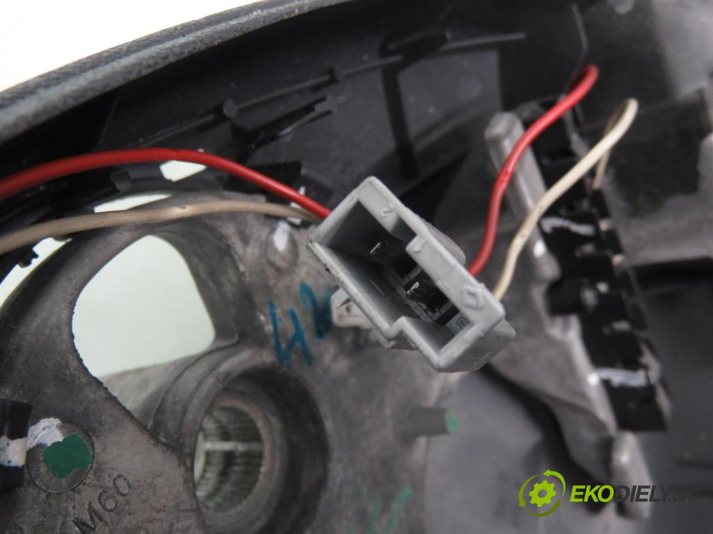 RENAULT MEGANE II (BM0/1_, CM0/1_) HB 2003 72,00 1.4 16V (BM0B, CM0B) - K4J 730 1390,00 Volant 8200106306G ; 8200282593B (Volant)