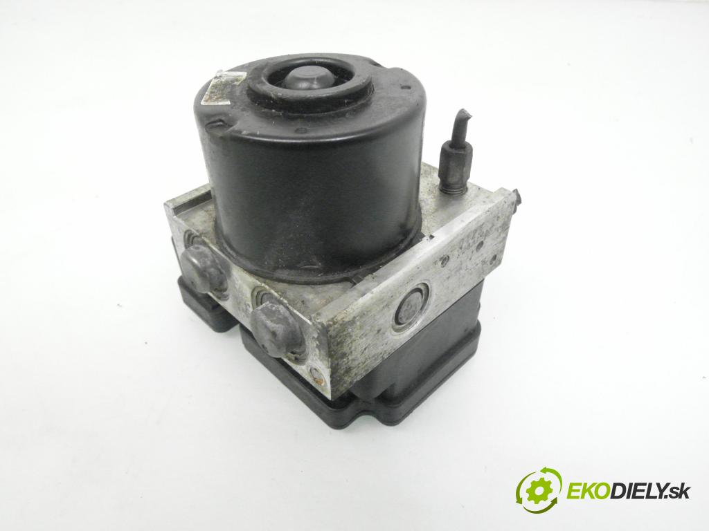 TOYOTA YARIS (_P9_) HB 2006 51,00 1.0 VVT-i (KSP90_) - 1KR-FE 998,00 Pumpa ABS 895410D040 ; 445100D030 ; 06210907463 (Pumpa ABS)