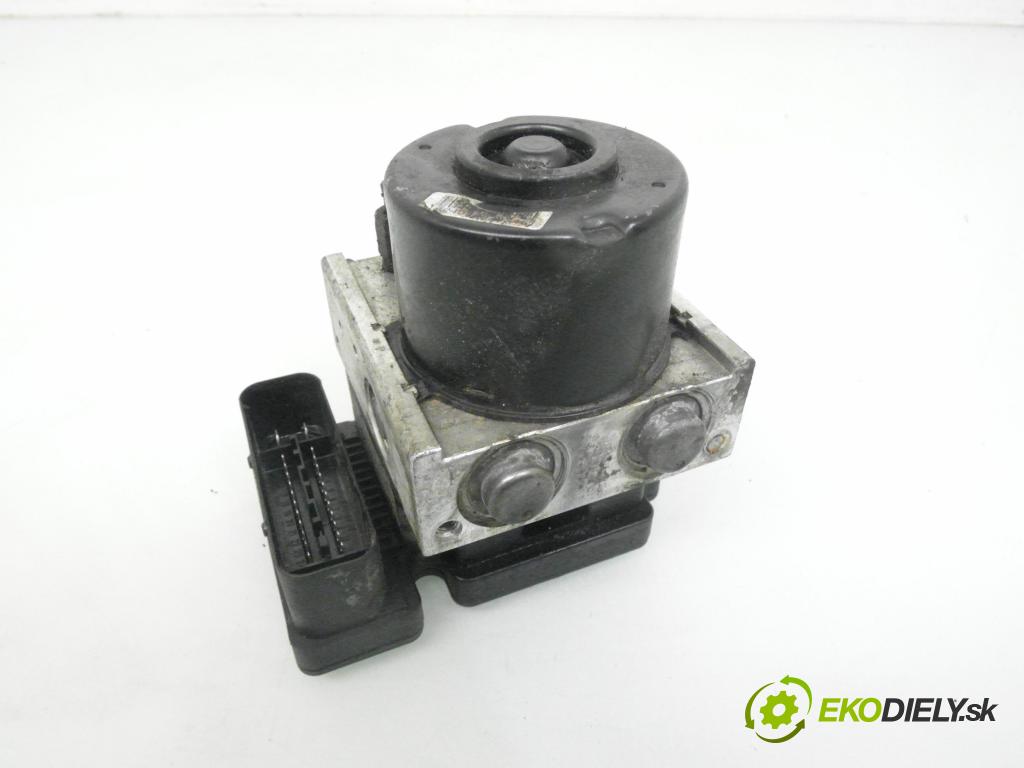 TOYOTA YARIS (_P9_) HB 2006 51,00 1.0 VVT-i (KSP90_) - 1KR-FE 998,00 Pumpa ABS 895410D040 ; 445100D030 ; 06210907463 (Pumpa ABS)