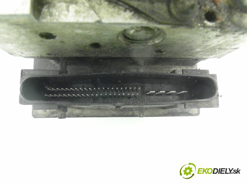 OPEL MERIVA A nadwozie wielkoprzestrzenne (MPV) (X03) MINIVAN 2005 66,00 1.4 16V Twinport - Z 14 XEP 1364,00 Pumpa ABS 0265950475 ; 0265234339 (Pumpa ABS)
