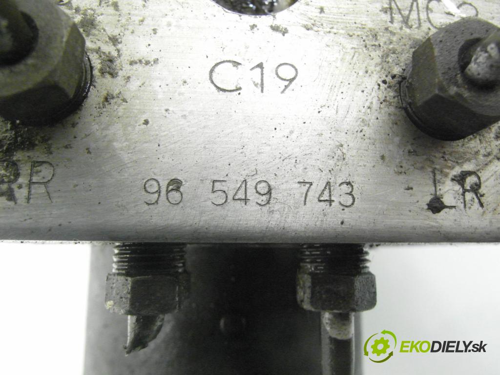 CHEVROLET LACETTI (J200) HB 2006 70,00 1.4 16V - F14D3 1399,00 Pumpa ABS 96549743 ; 0265216874 (Pumpa ABS)