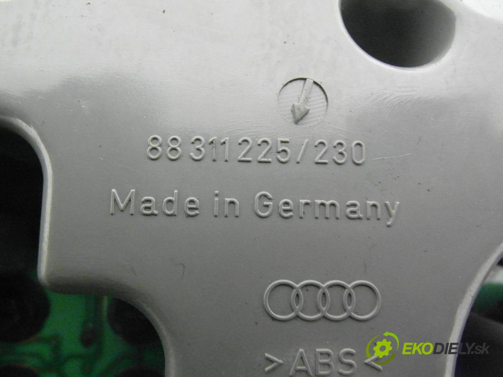 AUDI A4 (8D2, B5) SEDAN 1996 92,00 1.8 - ADR 1781,00 Prístrojovka elektrický 8D0919034BX ; 88311225230