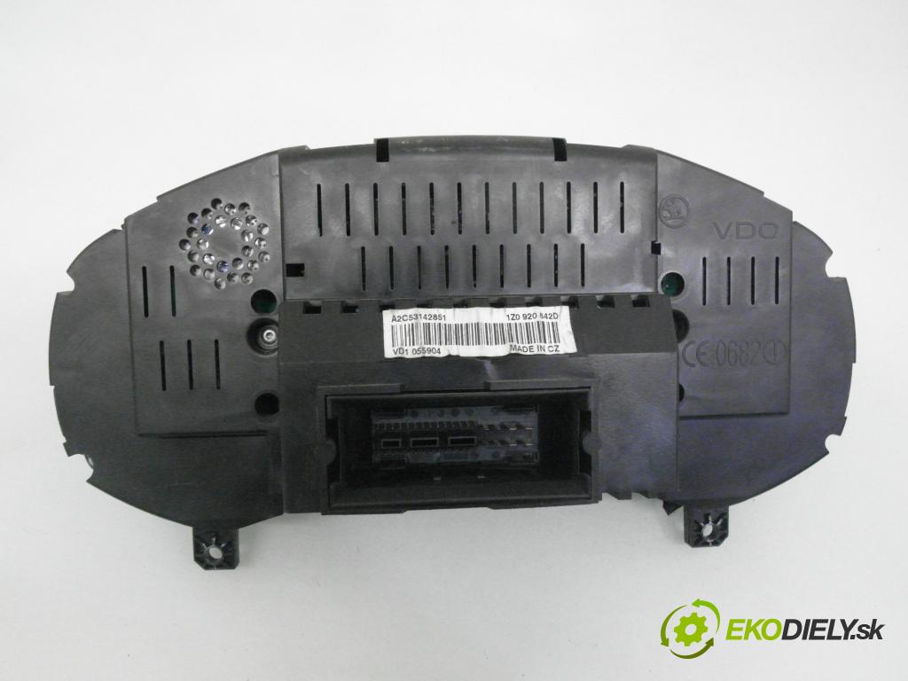 SKODA OCTAVIA II Combi (1Z5) KOMBI 2007 103,00 2.0 TDI 16V - BKD 1968,00 Prístrojovka elektrický 1Z0920842D ; V1612036