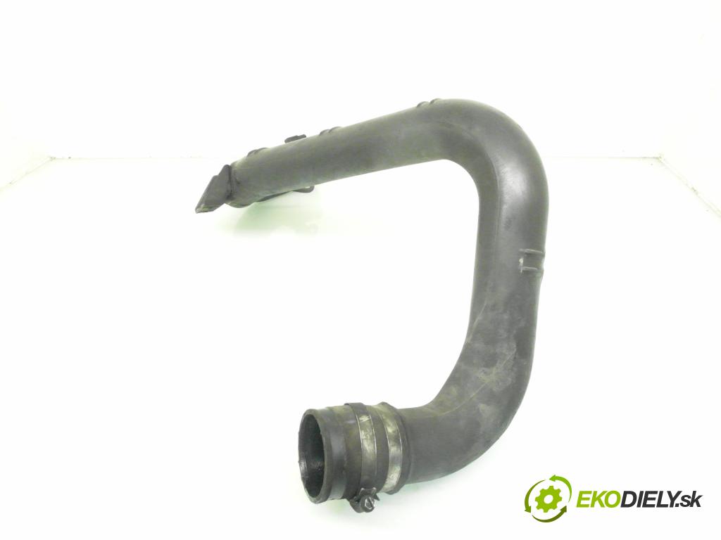 MERCEDES-BENZ SPRINTER 3-t Platforma / Podwozie (903) KABINA/PLATFORMA 1998 90,00 312 D 2.9 - OM 602.980 2874,00 Rúra prívodu vzduchu 9015280308 ; 0115420717