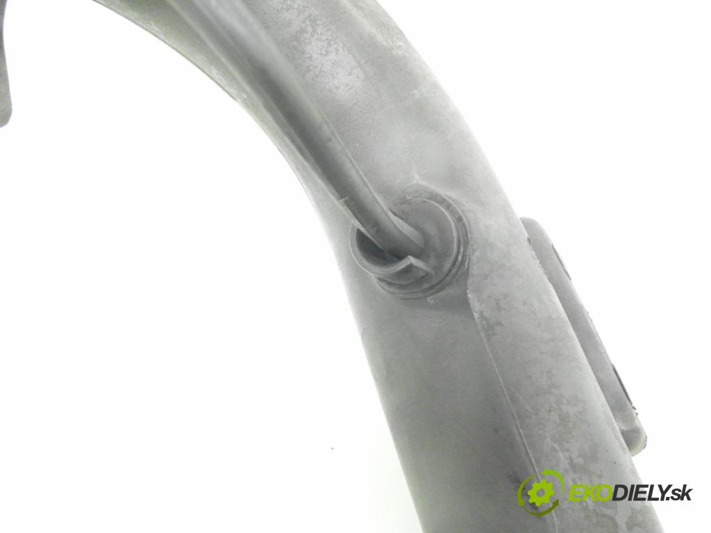 MERCEDES-BENZ SPRINTER 3-t Platforma / Podwozie (903) KABINA/PLATFORMA 1998 90,00 312 D 2.9 - OM 602.980 2874,00 Rúra prívodu vzduchu 9015280308 ; 0115420717
