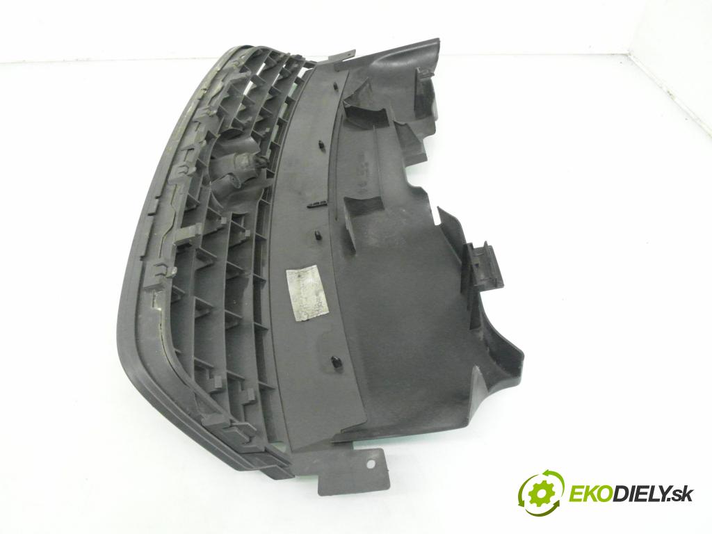 FORD C-MAX (DM2) MINIVAN 2009 80,00 1.6 TDCi - G8DA 1560,00 Mriežka / maska 7M5116613AD