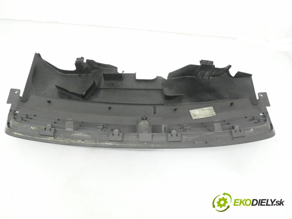 FORD C-MAX (DM2) MINIVAN 2009 80,00 1.6 TDCi - G8DA 1560,00 Mriežka / maska 7M5116613AD