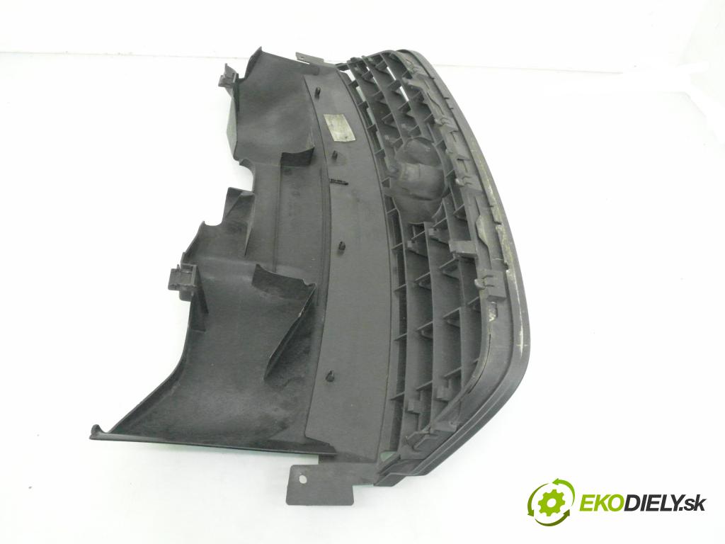FORD C-MAX (DM2) MINIVAN 2009 80,00 1.6 TDCi - G8DA 1560,00 Mriežka / maska 7M5116613AD