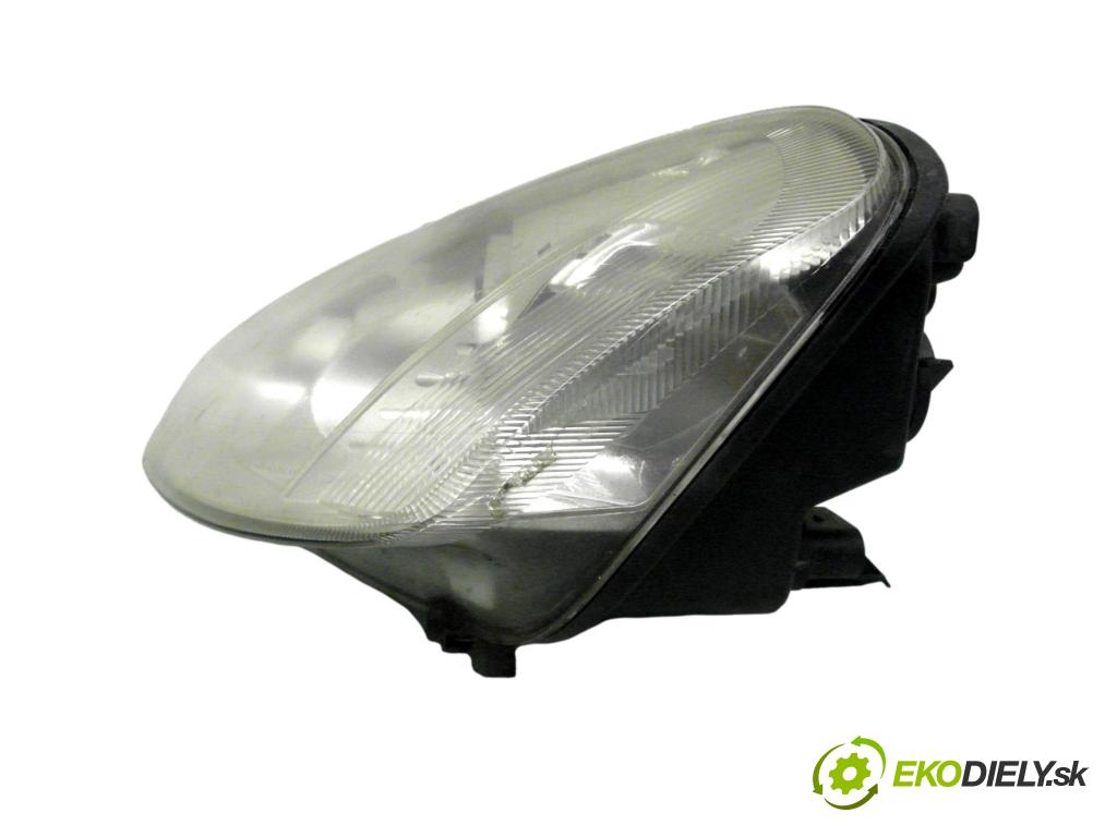 FORD C-MAX (DM2) MINIVAN 2009 80,00 1.6 TDCi - G8DA 1560,00 Svetlo LP 7M5113W030AC ; 1EJ00958701