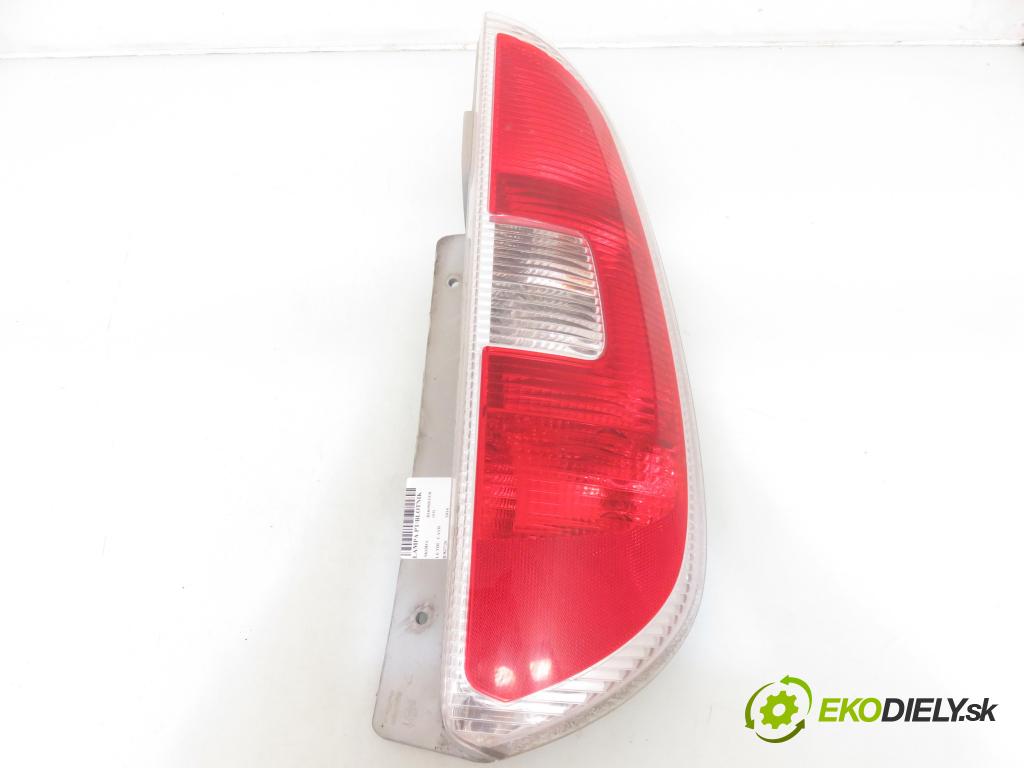 SKODA ROOMSTER (5J) KOMBIVAN 2014 66,00 1.6 TDI - CAYB 1598,00 Svetlo pravé zadné 5J7945112