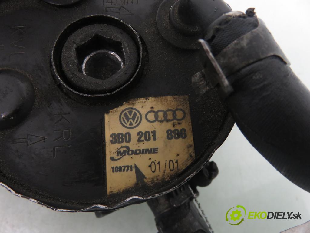 VW PASSAT B5.5 Variant (3B6) KOMBI 2001 96,00 1.9 TDI PD 130 - AVF 1896,00 paliva 3B0201896 ; 3B0201899
