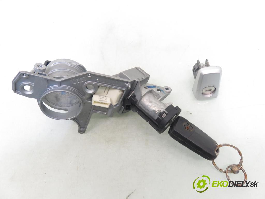 OPEL ASTRA H Kombi (A04) KOMBI 2007 74,00 1.9 CDTI - Z 19 DTL 1910,00 spinačka / zámky 2421430
