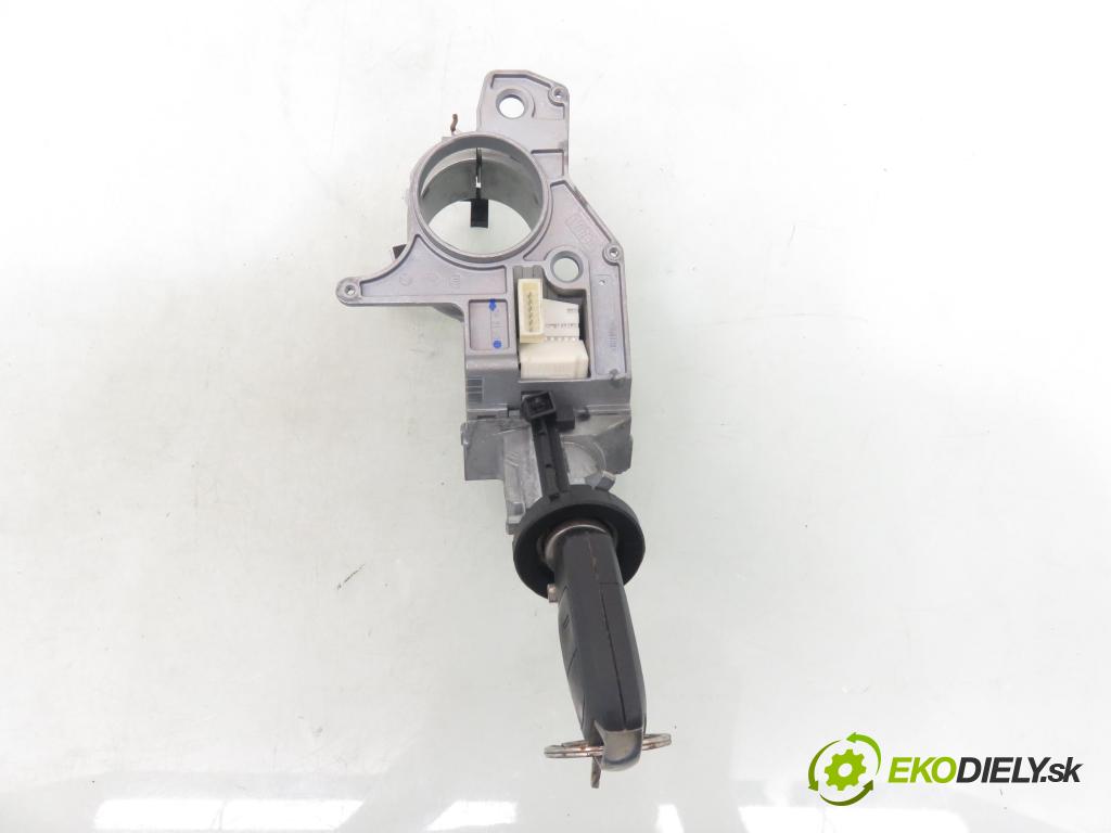 OPEL ASTRA H Kombi (A04) KOMBI 2007 74,00 1.9 CDTI - Z 19 DTL 1910,00 spinačka / zámky 2421430