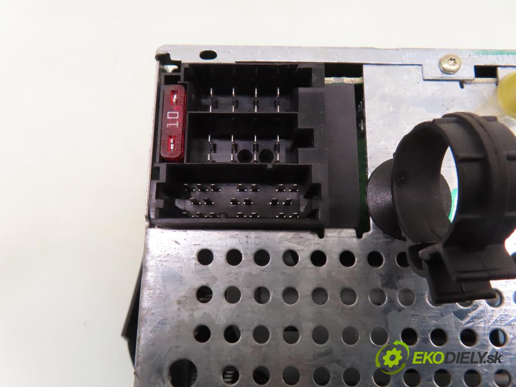 FIAT STILO (192_) HB 2007 88,00 1.9 D Multijet - 192 A8.000 1910,00 RADIO CD 735374218 ; 2FCF18C838JA