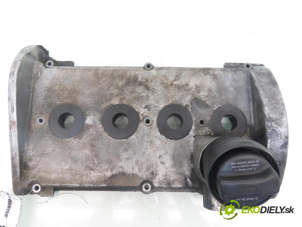 AUDI A3 (8L1) HB 1998 92,00 1.8 - AGN 1781,00 Kryt Ventilov 06A103475P
