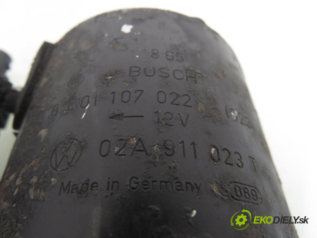 AUDI A3 (8L1) HB 1998 92,00 1.8 - AGN 1781,00 Štartér 0001107022 ; 02A911023T (Štartér)