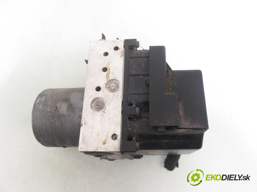 MERCEDES-BENZ VITO Skrzynia (638) VAN 2001 90,00 112 CDI 2.2 (638.094) - OM 611.980 2151,00 Pumpa ABS 0265224065 ; A0004464889H (Pumpa ABS)