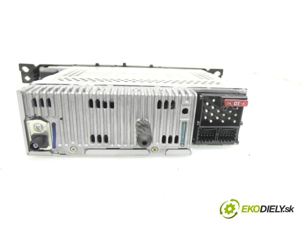 BMW 3 (E46) SEDAN 2004 110,00 320 d 150 - M47 D20 (204D4) 1995,00 RADIO Modul 6944696 ; 10878810