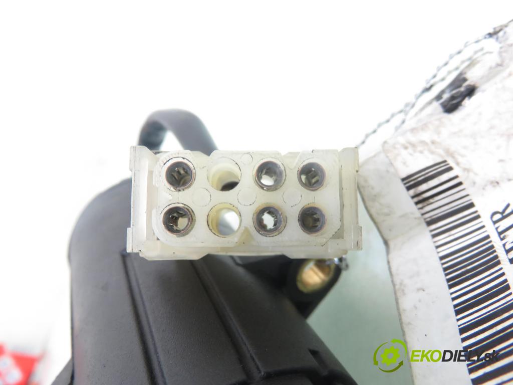 BMW 5 (E39) SEDAN 2000 135,00 3.0 530 d 184 - M57 D30 (306D1) 2926,00 Potenciometer plynu 0281002291 ; 1712009 (Potenciometer plynového pedálu)