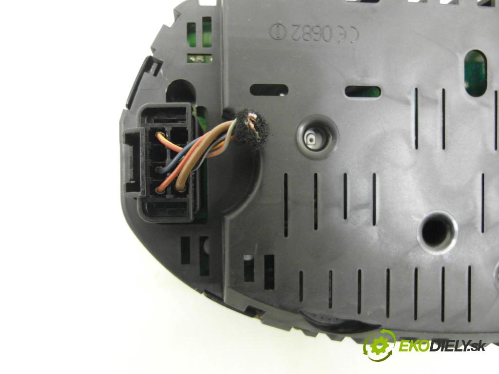 VW POLO (9N_) HB 2002 47,00 1.2 12V 64 - AZQ 1198,00 spinačka / imobilizéra IMMO / Riadiaca jednotka 03E906033L ; 4B0905851C ; 6Q0920800P
