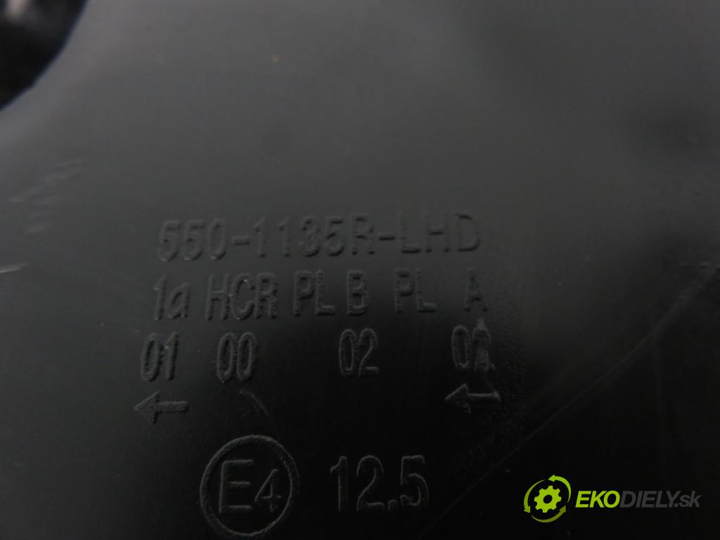 PEUGEOT 307 SW (3H) KOMBI 2003 103,00 2.0 16V - RFN (EW10J4) 1997,00 Svetlo PP 5501135R ; 085501128R