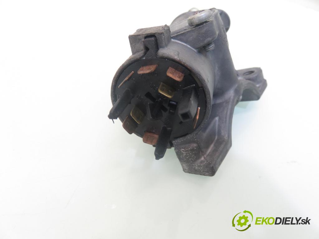 SEAT CORDOBA (6L2) SEDAN 2003 74,00 1.4 16V - BBZ 1390,00 spinačka / imobilizéra IMMO / Riadiaca jednotka 036906034DG ; 6Q1937049C ; 6Q0959433E