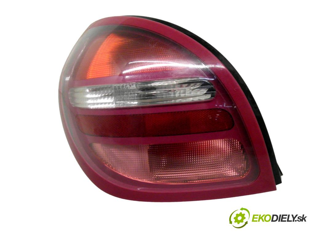 NISSAN ALMERA II (N16) HB 2003 66,00 1.5 - QG15DE 1498,00 Svetlo ľavé zadné 236875 ; 26555BN010