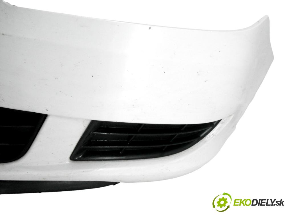 SKODA ROOMSTER (5J) KOMBIVAN 2014 66,00 1.6 TDI - CAYB 1598,00 Nárazník predný
