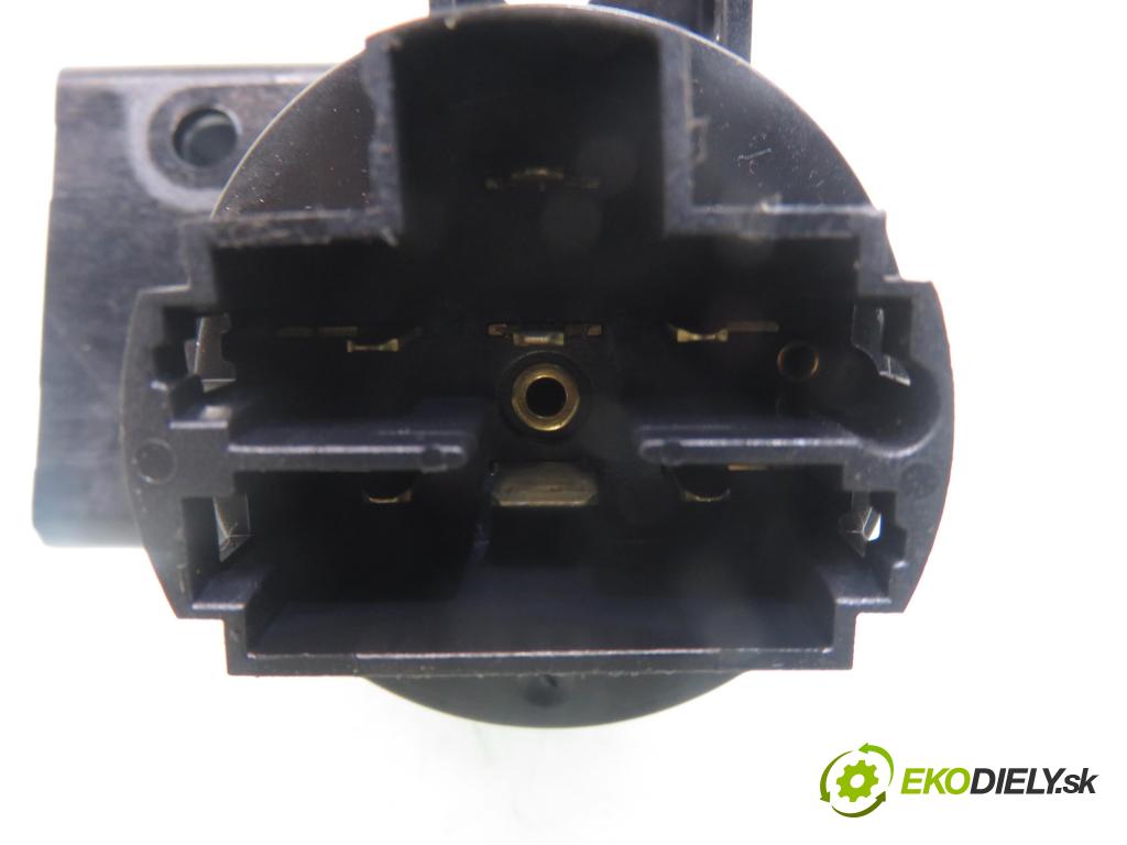 ALFA ROMEO 147 (937_) HB 2002 88,00 1.6 16V T.SPARK 120 - AR 32104 1598,00 spinačka / imobilizéra IMMO / Riadiaca jednotka 0261206715 ; B36505521 ; 46558759