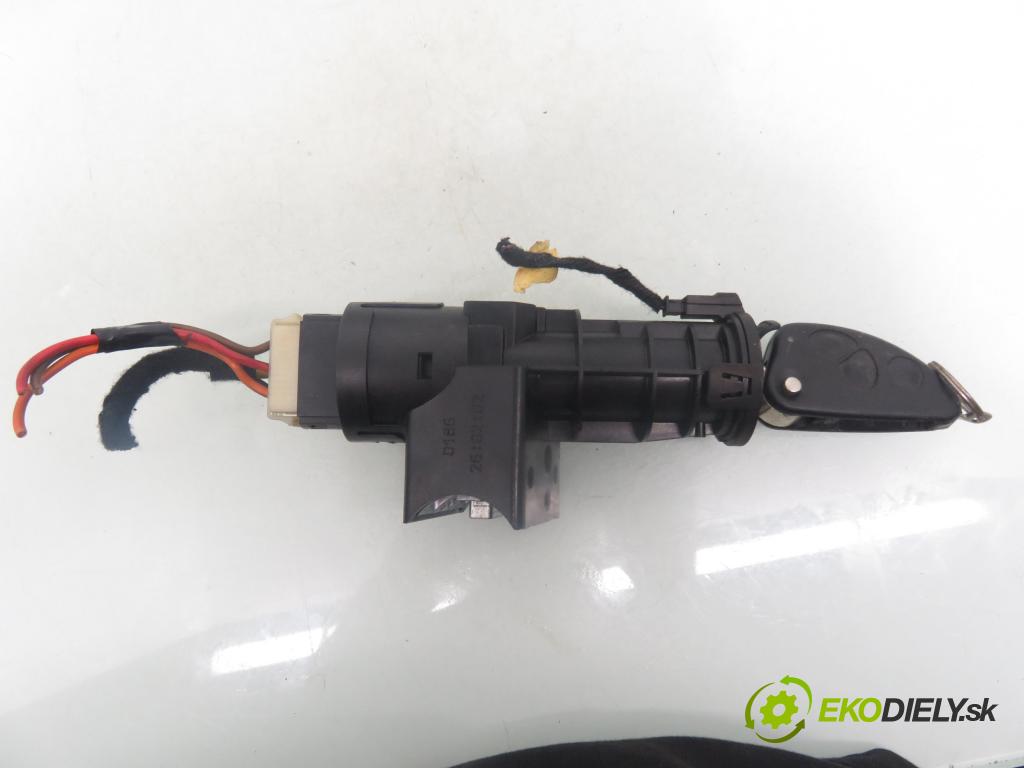 ALFA ROMEO 147 (937_) HB 2002 88,00 1.6 16V T.SPARK 120 - AR 32104 1598,00 spinačka / imobilizéra IMMO / Riadiaca jednotka 0261206715 ; B36505521 ; 46558759