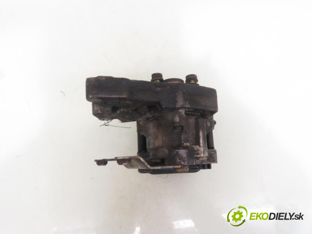 BMW 5 (E39) SEDAN 2000 135,00 3.0 530 d 184 - M57 D30 (306D1) 2926,00 pumpa servočerpadlo 32412247599 ; 7691340172 (Servočerpadlo)