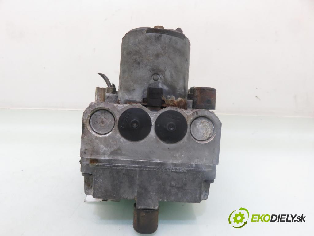VW TRANSPORTER IV Skrzynia (70XA) FURGON 1996 50,00 1.9 TD 68 - ABL 1896,00 Pumpa ABS 0265220008 ; 0273004098 (Pumpa ABS)