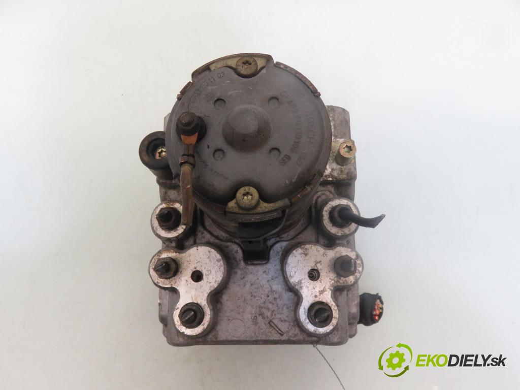 VW TRANSPORTER IV Skrzynia (70XA) FURGON 1996 50,00 1.9 TD 68 - ABL 1896,00 Pumpa ABS 0265220008 ; 0273004098 (Pumpa ABS)