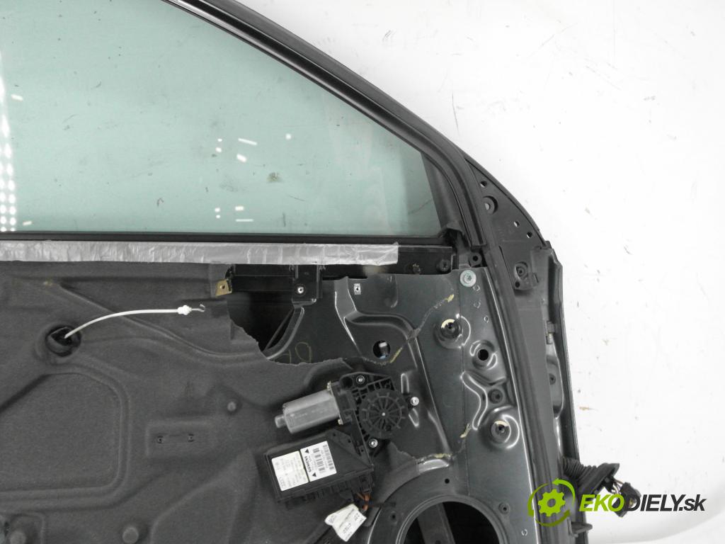 AUDI A4 (8E2, B6) SEDAN 2003 96,00 1.9 TDI PD 130 - AWX 1896,00 dveře LP