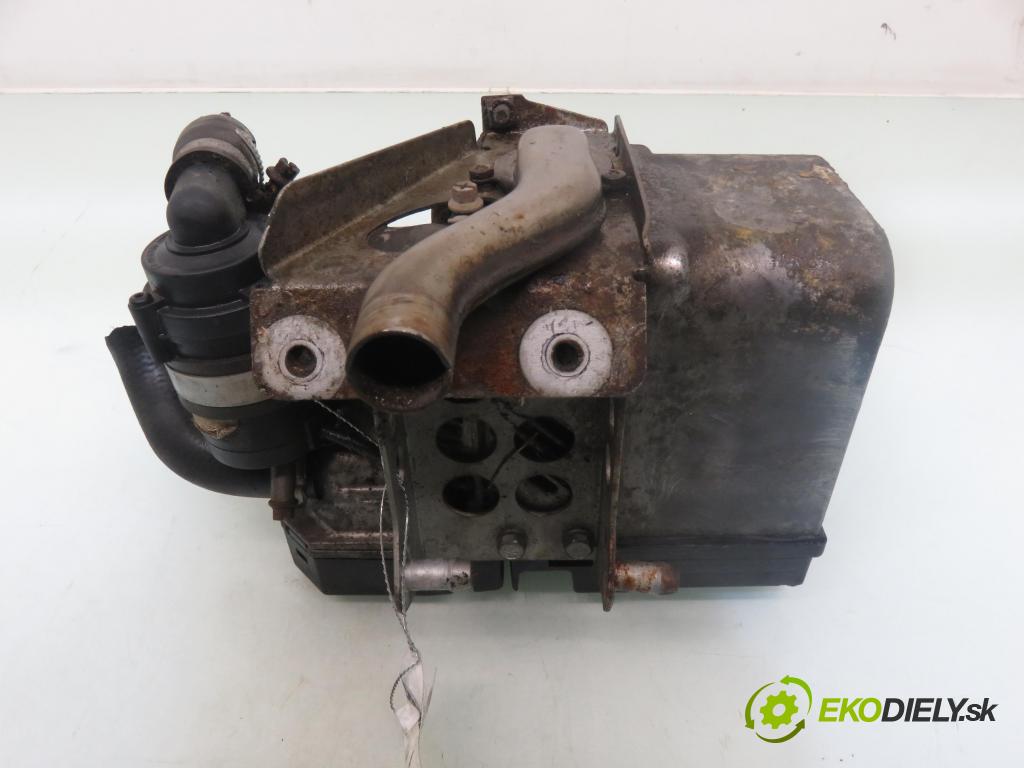 BMW 5 (E39) SEDAN 2000 135,00 3.0 530 d 184 - M57 D30 (306D1) 2926,00 Webasto 92255B ; 200020012902 (Webasto (nezávislé kúrenie))