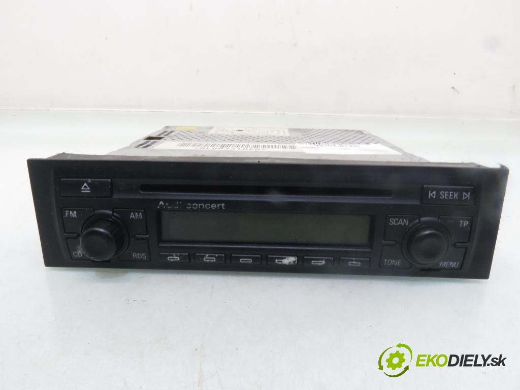 AUDI A3 (8L1) HB 2003 75,00 1.6 8V 102 - BFQ 1595,00 RADIO CD 8L0035186G