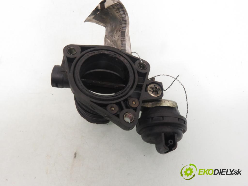 RENAULT LAGUNA II (BG0/1_) LIFTBACK 2004 79,00 1.9 dCi - F9Q 754 1870,00 kapota BA11123