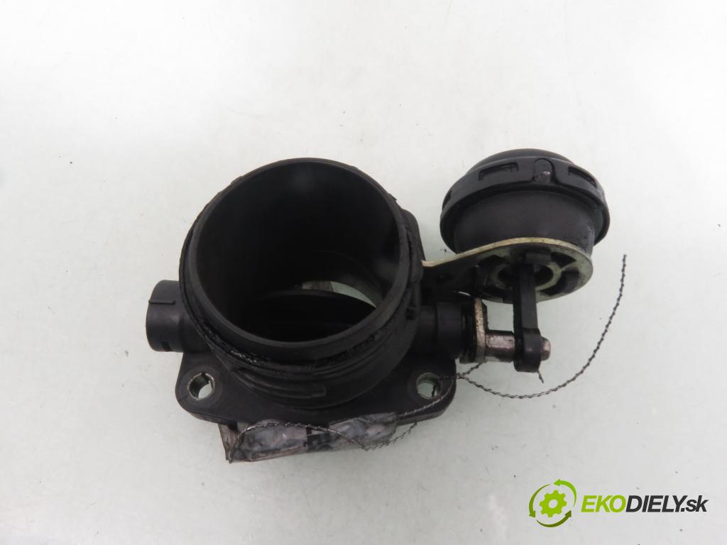 RENAULT LAGUNA II (BG0/1_) LIFTBACK 2004 79,00 1.9 dCi - F9Q 754 1870,00 kapota BA11123
