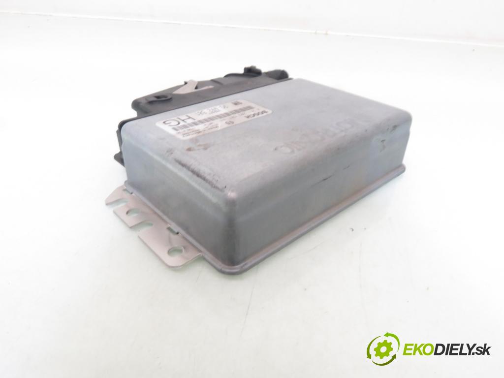 OPEL OMEGA B (25_, 26_, 27_) SEDAN 1997 85,00 2 - X 20 SE 1998,00 spinačka / imobilizéra IMMO / Riadiaca jednotka 90492381HG ; 0261203587 ; 26034041