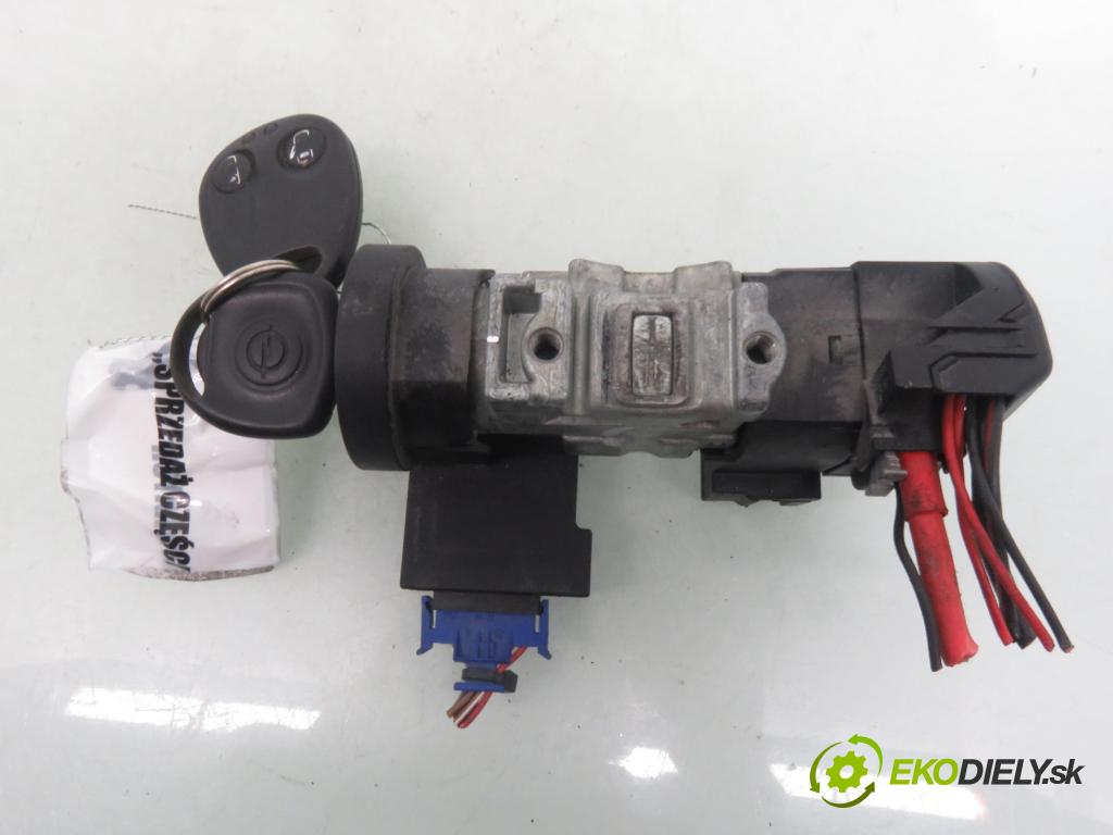 OPEL OMEGA B (25_, 26_, 27_) SEDAN 1997 85,00 2 - X 20 SE 1998,00 spinačka / imobilizéra IMMO / Riadiaca jednotka 90492381HG ; 0261203587 ; 26034041